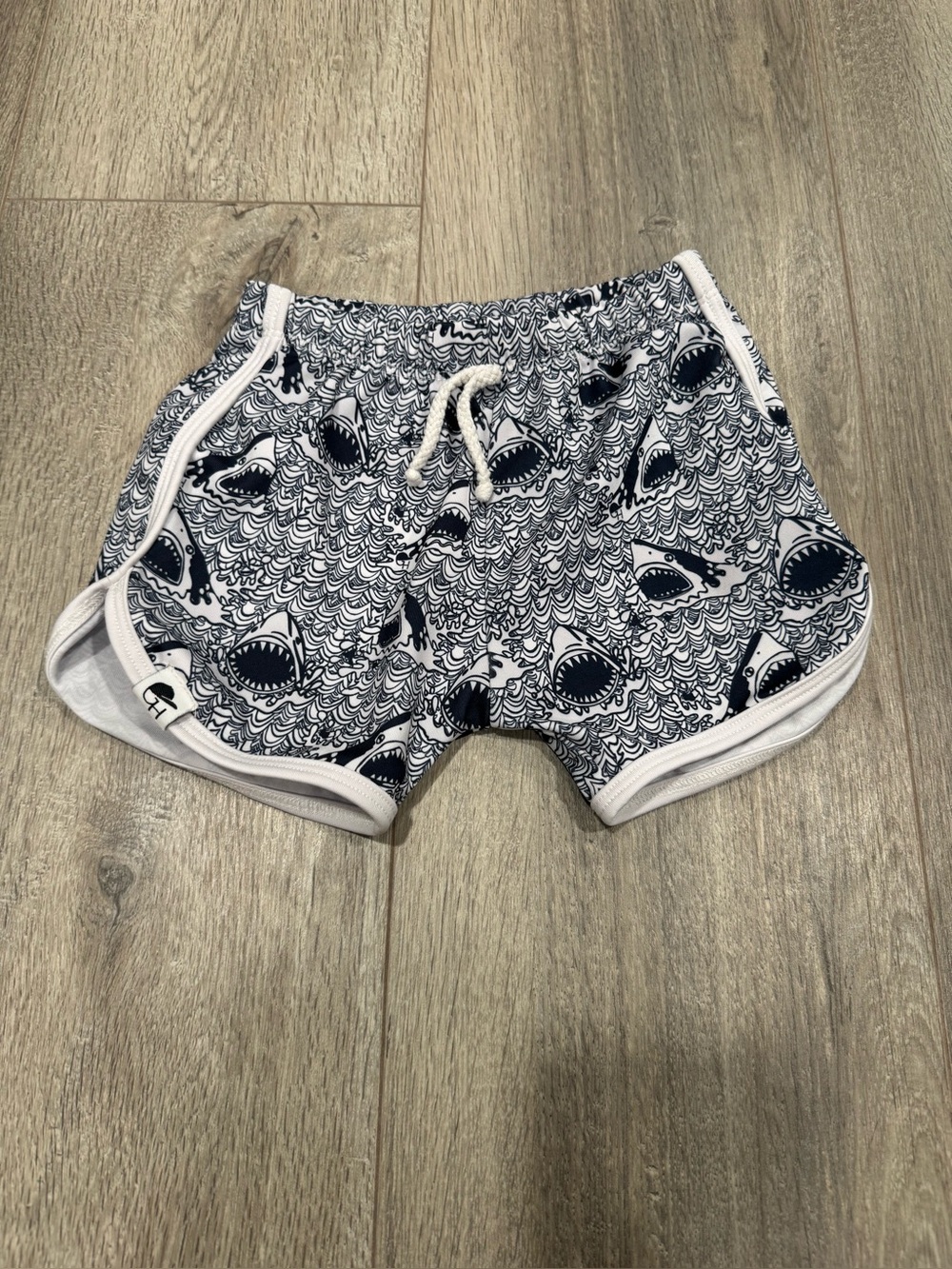 George Hats Shorts 3/4T